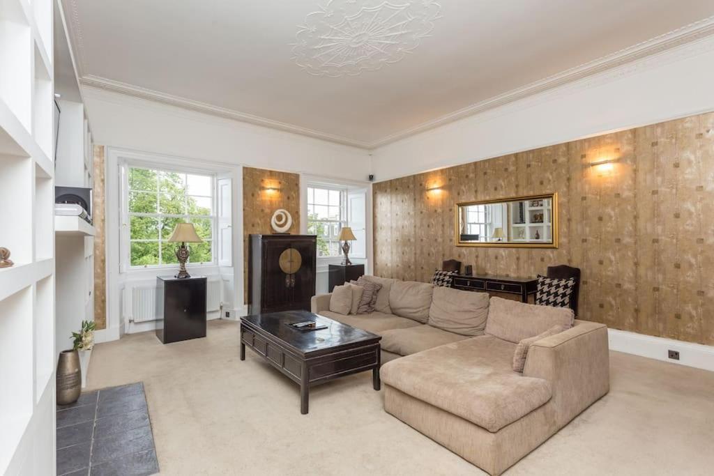Prime Edinburgh City Centre - 4 Bed Penthouse Buitenkant foto