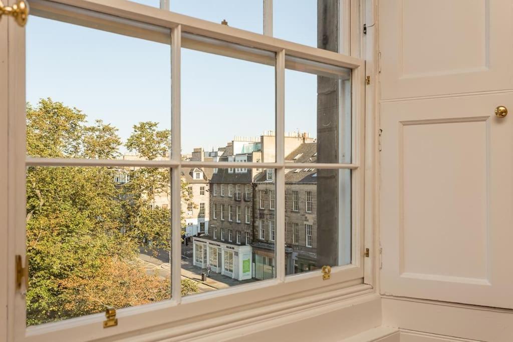 Prime Edinburgh City Centre - 4 Bed Penthouse Buitenkant foto